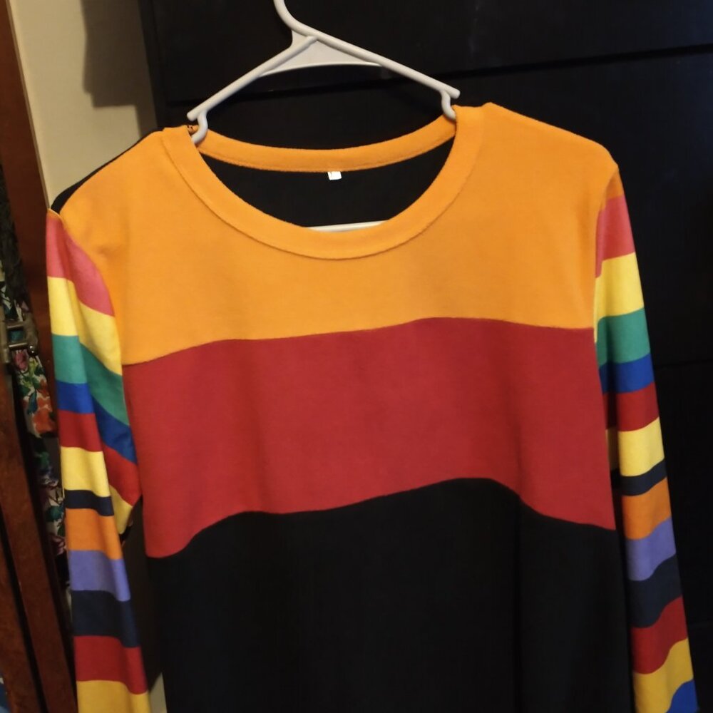 Sweater - Picture 2 of 3